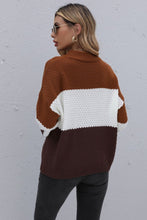 Load image into Gallery viewer, Color Block Long Sleeve Sweater
