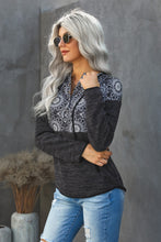 Load image into Gallery viewer, Floral Contrast Panel Hoodie

