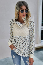 Load image into Gallery viewer, Leopard Quilted Contrast Pullover
